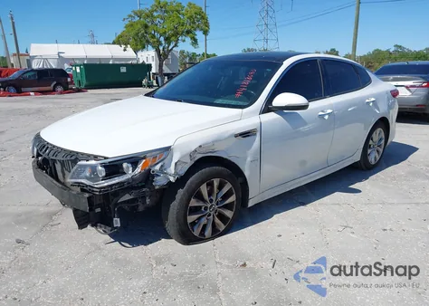 2016 Kia Optima Ex z USA, uszkodzony, nr VIN 5XXGU4L3XGG070078